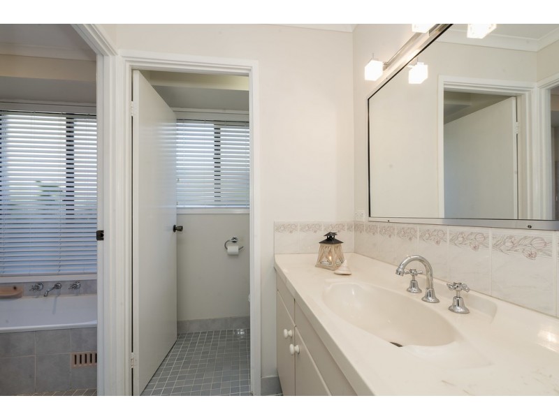 24 Watt Street, Windermere Park NSW 2264