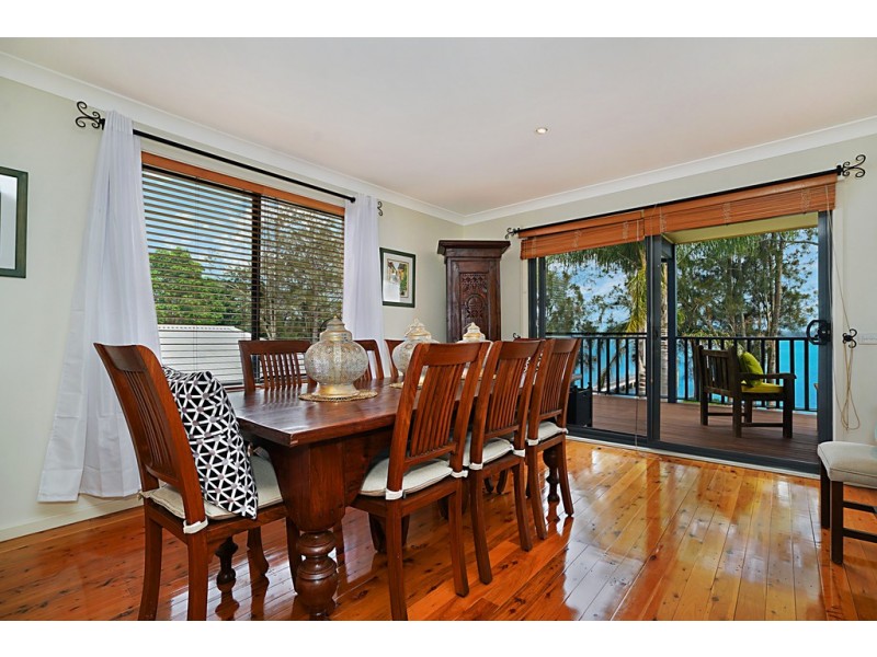 161 Grand Parade, Bonnells Bay NSW 2264