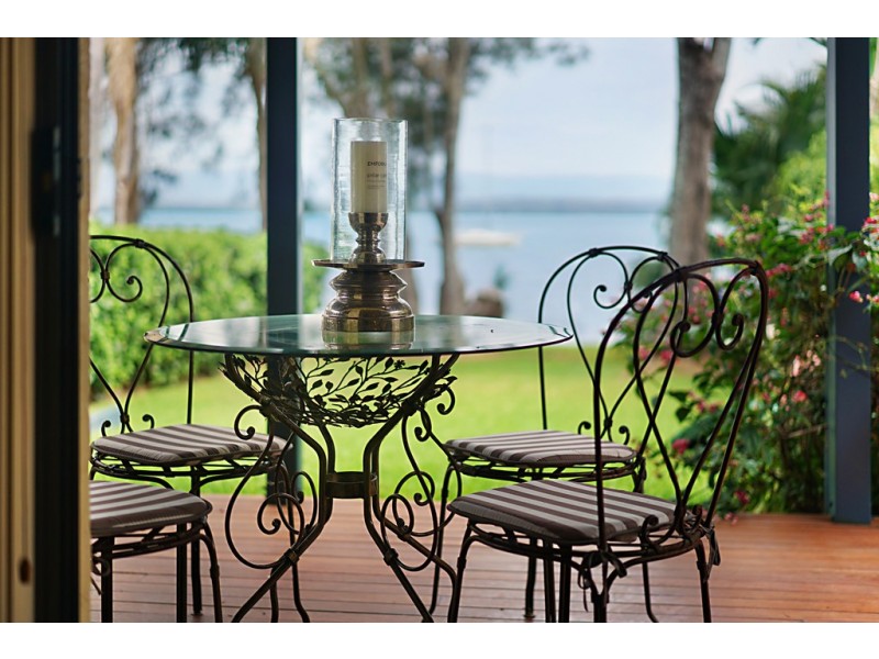 161 Grand Parade, Bonnells Bay NSW 2264