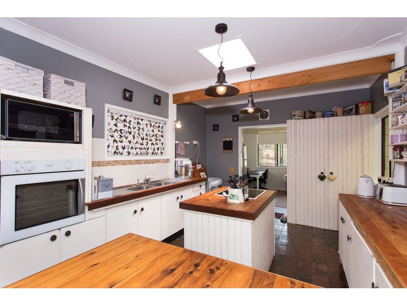 35 Deaves Road, Cooranbong NSW 2265