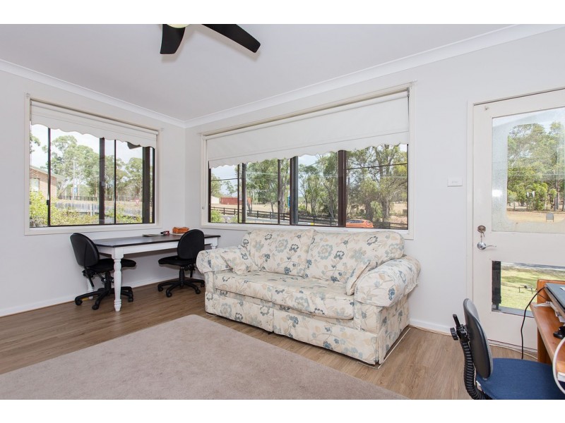 35 Deaves Road, Cooranbong NSW 2265