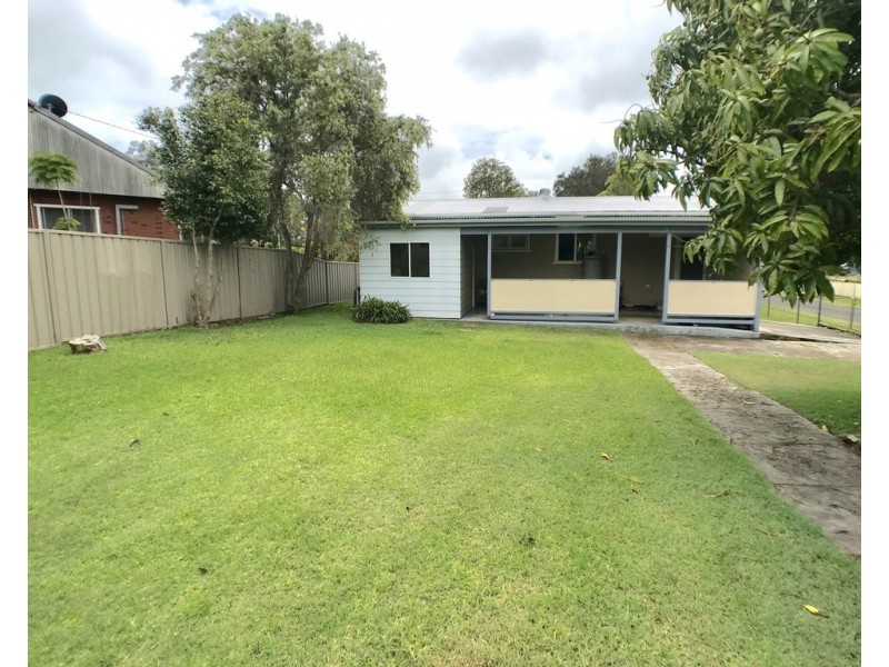 20 Dandaraga Road, Brightwaters NSW 2264