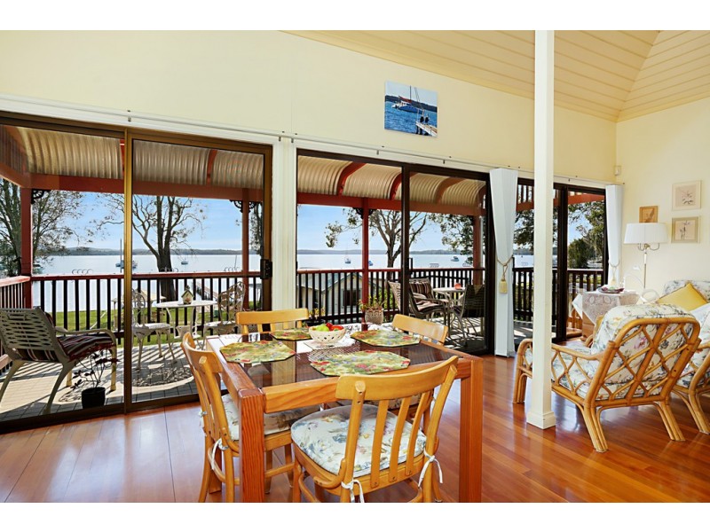 85 Grand Parade, Bonnells Bay NSW 2264