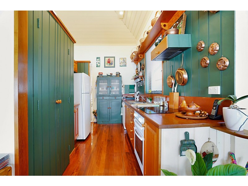 85 Grand Parade, Bonnells Bay NSW 2264