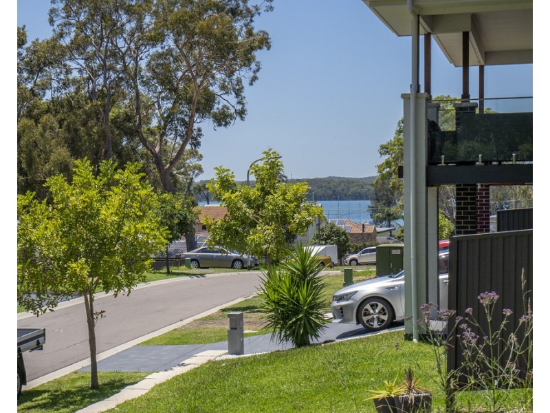 24 Norman Avenue, Sunshine NSW 2264