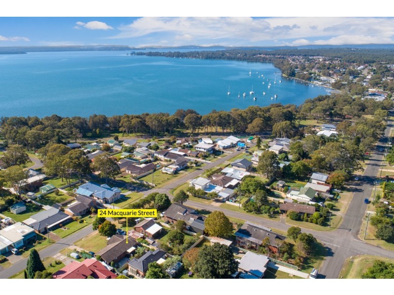 24 Macquarie Street, Bonnells Bay NSW 2264