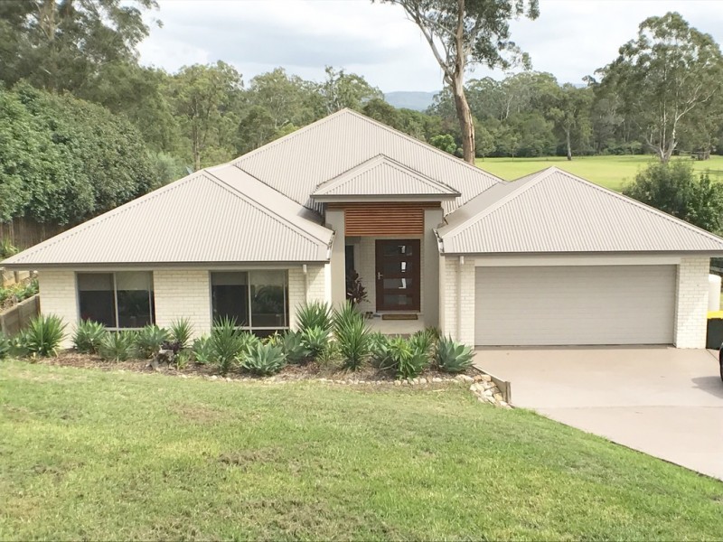 26 Ellenborough Drive, Cooranbong NSW 2265