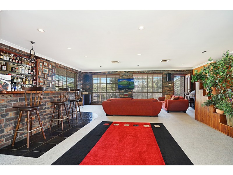 13 Wharf Street, Morisset NSW 2264