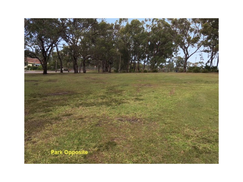 13 Wharf Street, Morisset NSW 2264