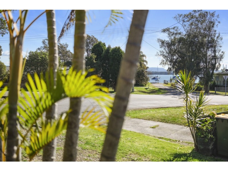 1 Pearson Street, Bonnells Bay NSW 2264