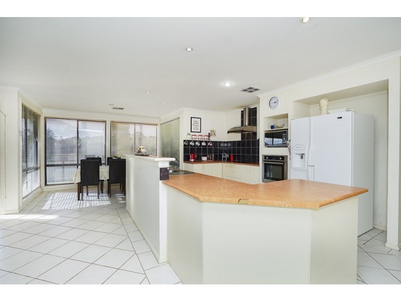 1 Garner Close, Cooranbong NSW 2265