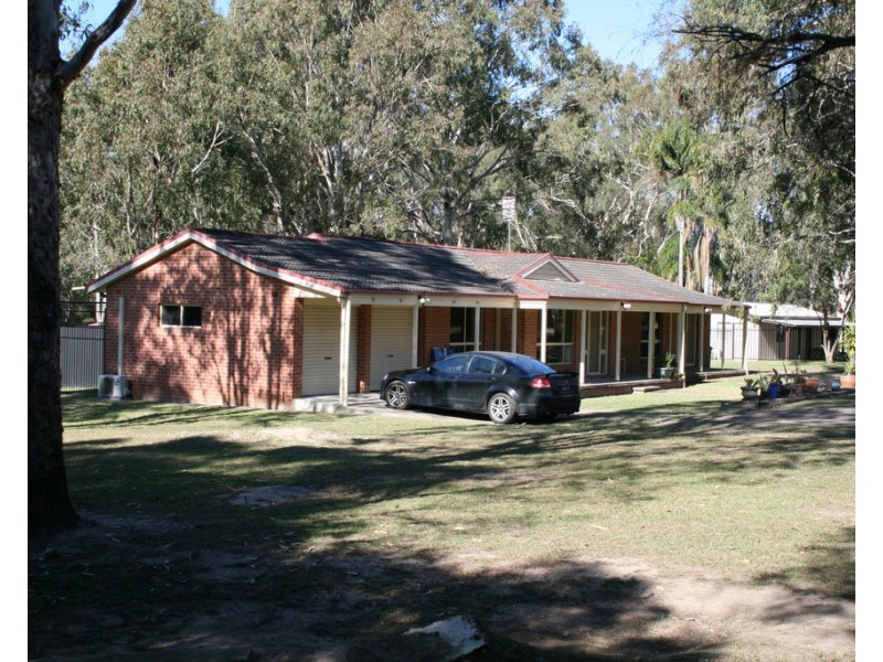151 Gimberts Rd, Morisset NSW 2264