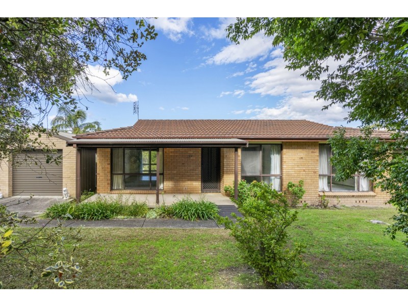 10 Macquarie Street, Morisset NSW 2264