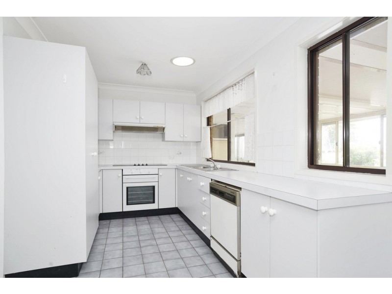 16 Queen Street, Balcolyn NSW 2264