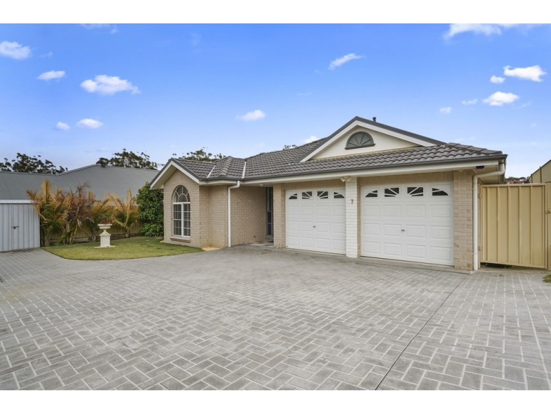 7 Natasha Place, Morisset NSW 2264
