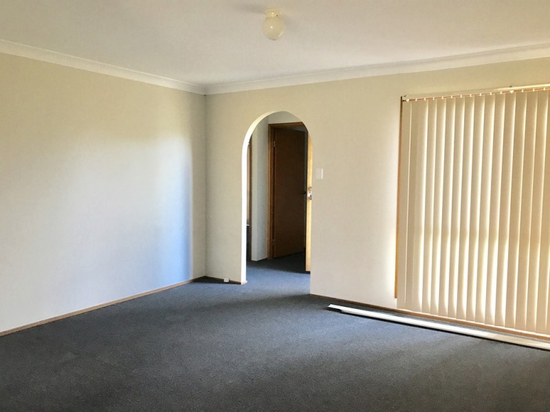 57 Spencer Road, Mannering Park NSW 2259