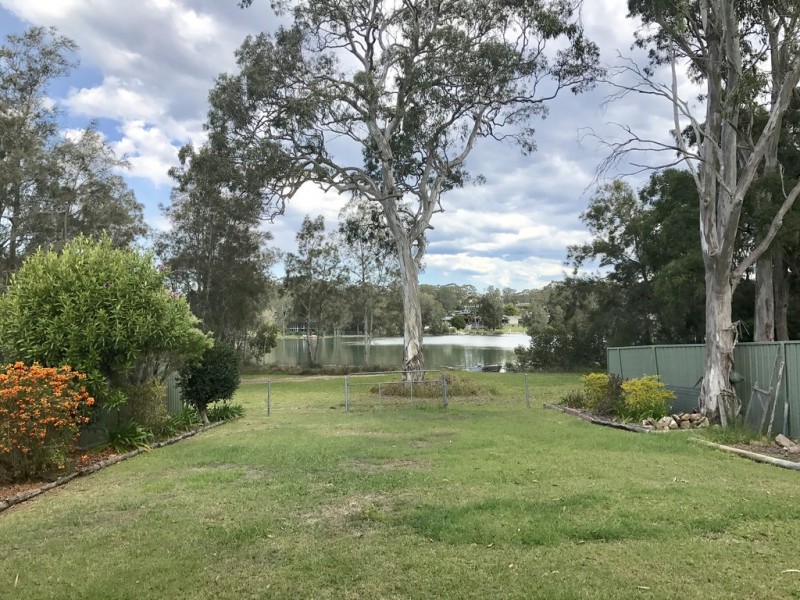 8 Rhodes Parade, Windermere Park NSW 2264