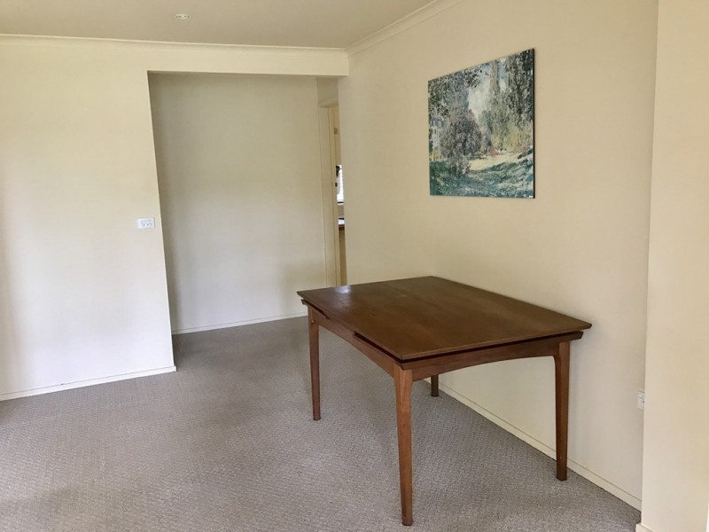 8 Rhodes Parade, Windermere Park NSW 2264