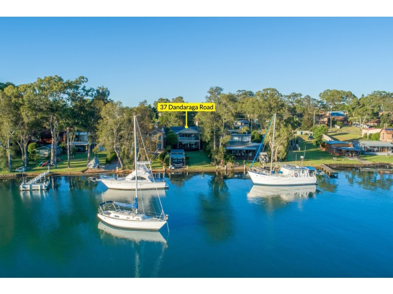 37 Dandaraga Road, Brightwaters NSW 2264