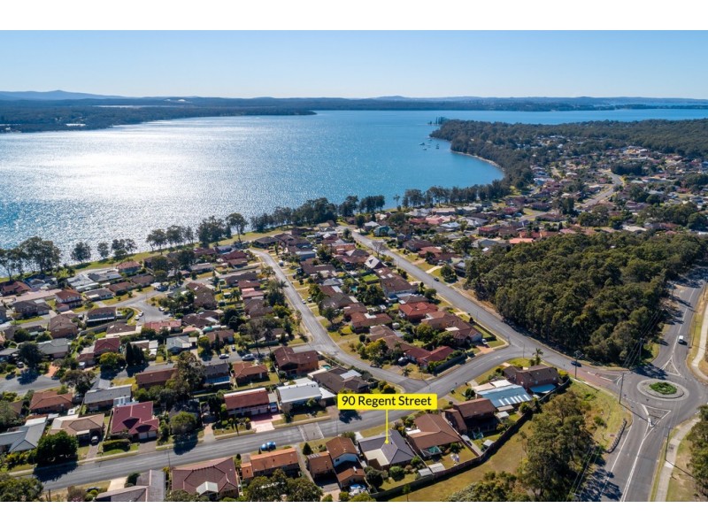 90 Regent Street, Bonnells Bay NSW 2264