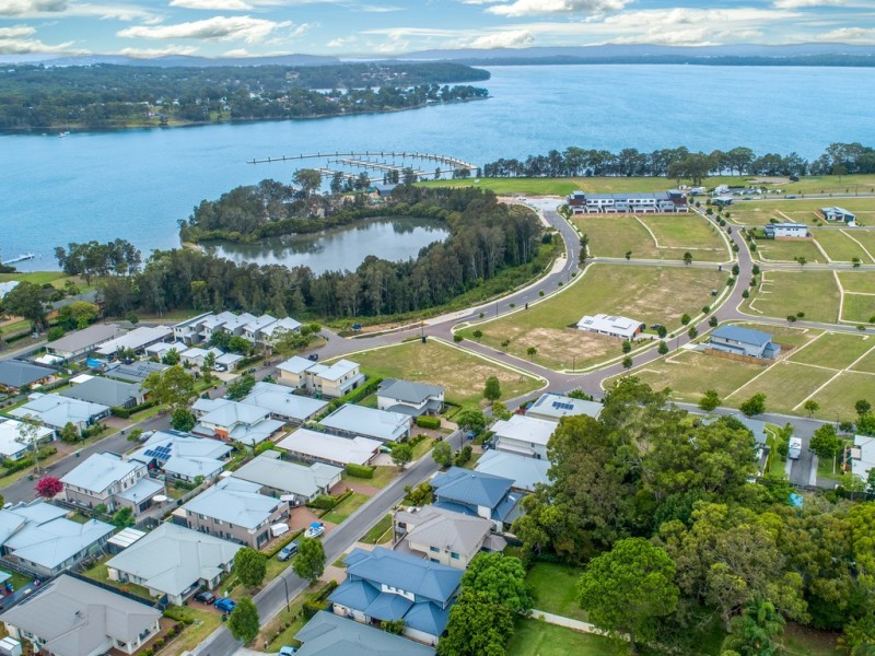 21 Celestial Drive, Morisset Park NSW 2264