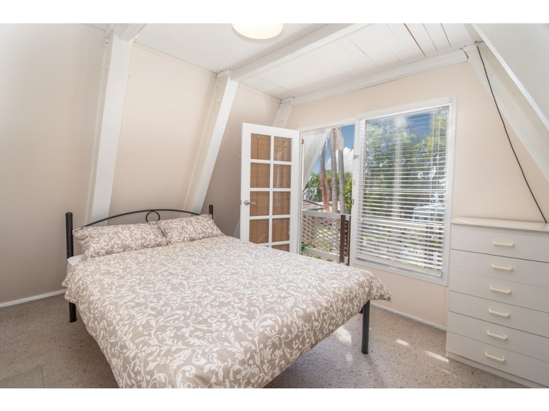 4 Queen Street, Balcolyn NSW 2264