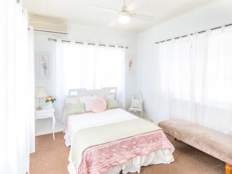 89 Grand Parade, Bonnells Bay NSW 2264