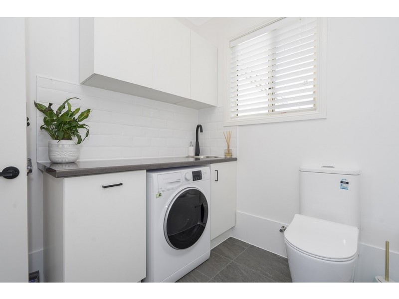 2/57 Coorumbung Road, Dora Creek NSW 2264