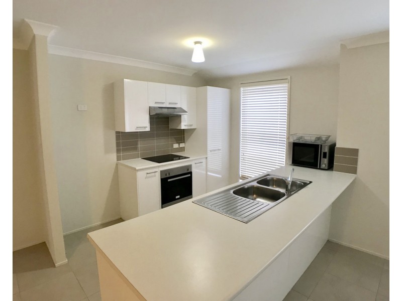 28 Cedar Cutters Cres, Cooranbong NSW 2265