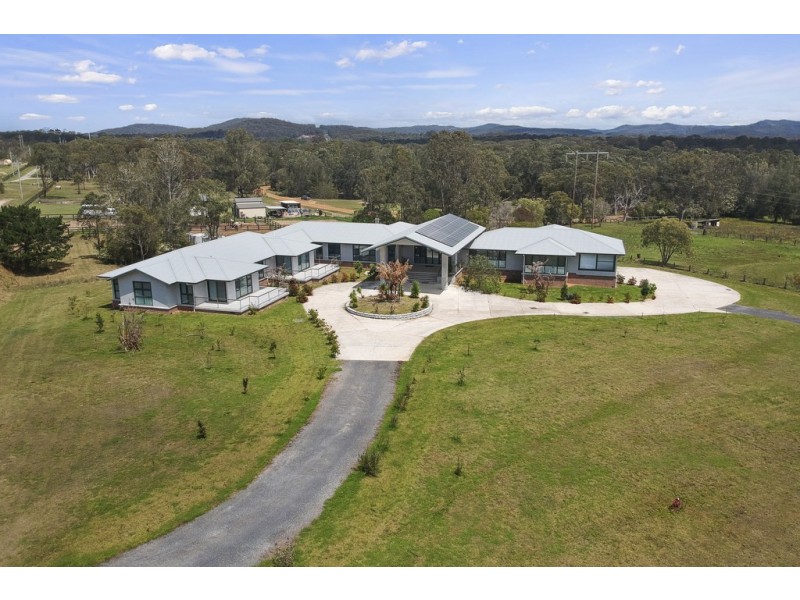 83 Freemans Drive, Morisset NSW 2264