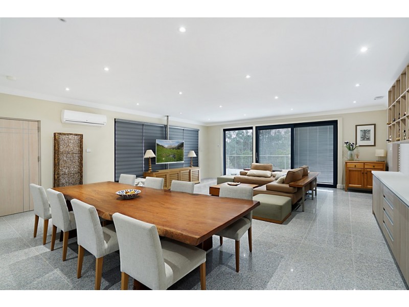 83 Freemans Drive, Morisset NSW 2264