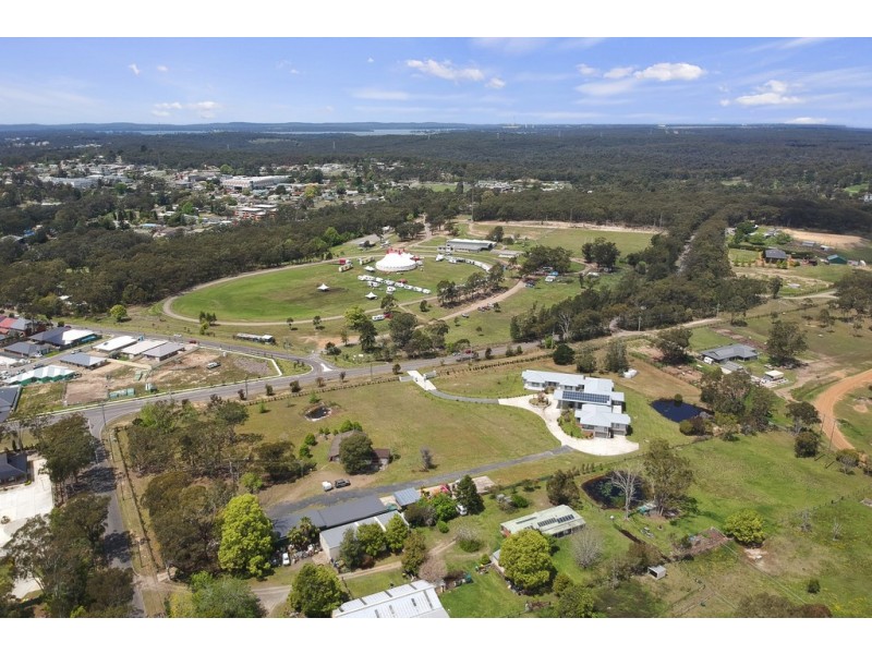 83 Freemans Drive, Morisset NSW 2264