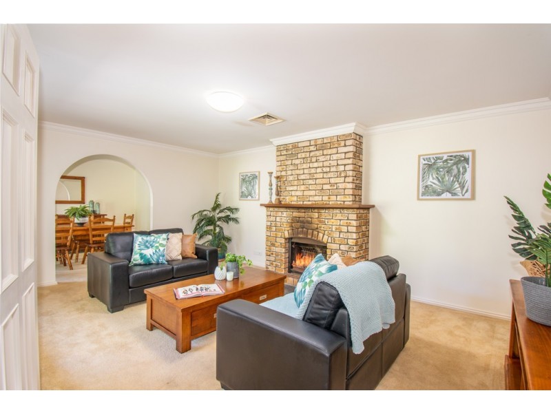 17 Park Avenue, Morisset Park NSW 2264