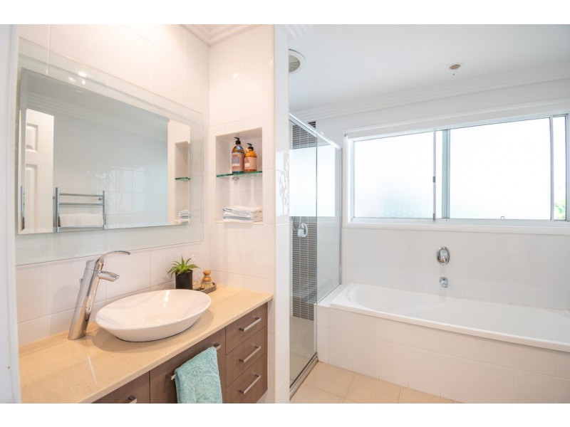 17 Park Avenue, Morisset Park NSW 2264