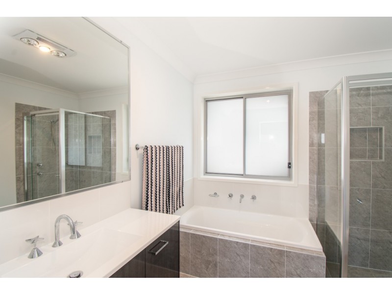 90 Jeremiah Drive, Cooranbong NSW 2265