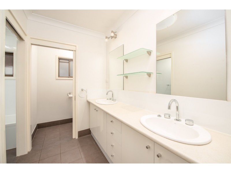 5 Catalina Road, Morisset NSW 2264