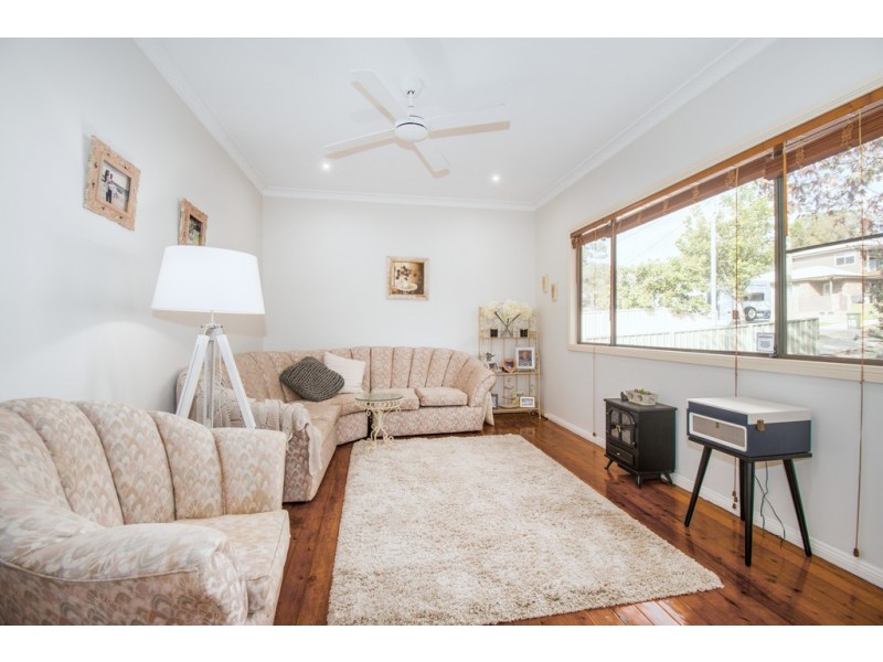 25 Macquarie Road, Morisset Park NSW 2264