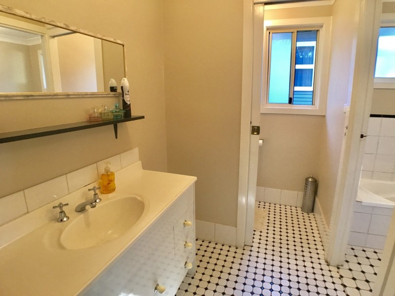 5 Narara Road, Cooranbong NSW 2265