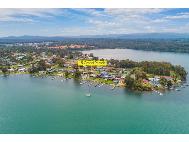 15 Grand Parade, Bonnells Bay NSW 2264