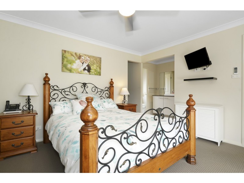 60 Cedar Cutters Crescent, Cooranbong NSW 2265