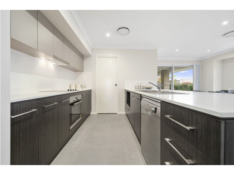 21 Wattlebird Avenue, Cooranbong NSW 2265