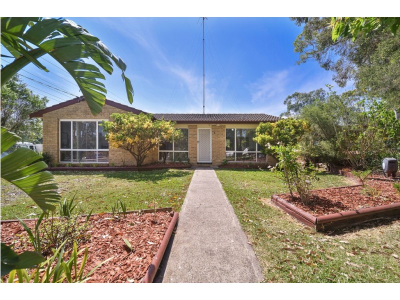 8 Wingfield Street, Windermere Park NSW 2264