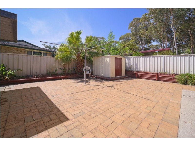 8 Wingfield Street, Windermere Park NSW 2264