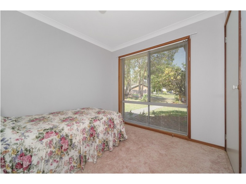 8 Wingfield Street, Windermere Park NSW 2264
