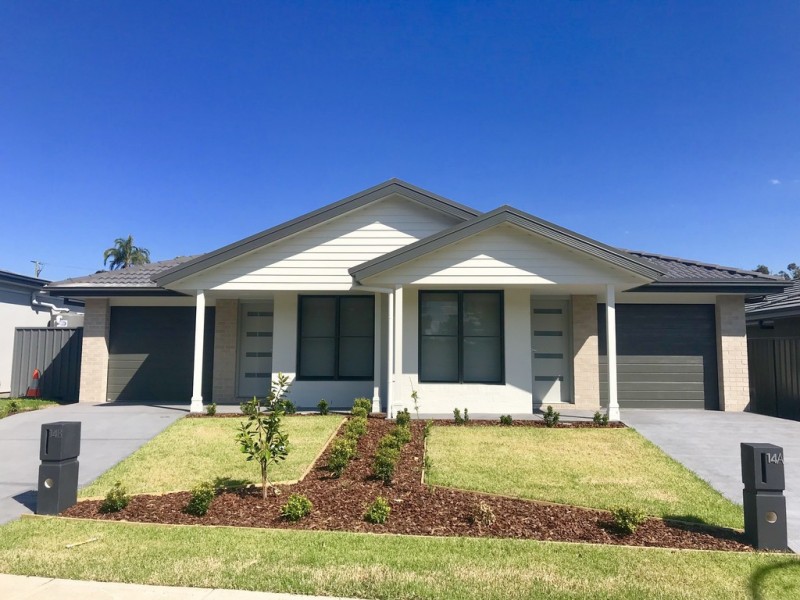 14a and 14b Oakleigh Way, Morisset NSW 2264