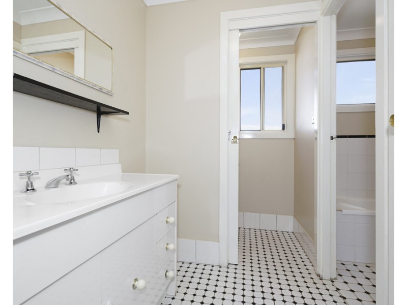 5 Narara Road, Cooranbong NSW 2265