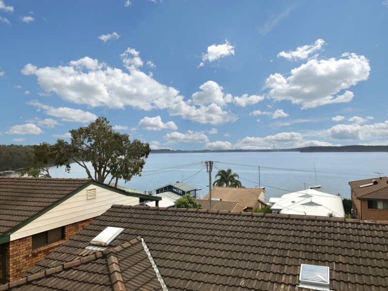 30a Sunshine Pde, Sunshine NSW 2264