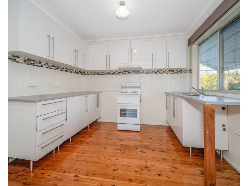 147 Grand Parade, Bonnells Bay NSW 2264