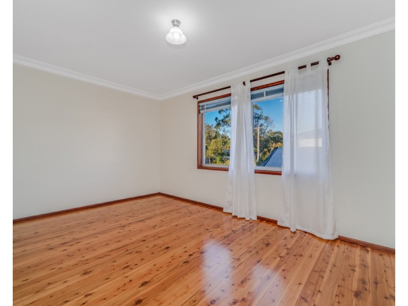 147 Grand Parade, Bonnells Bay NSW 2264