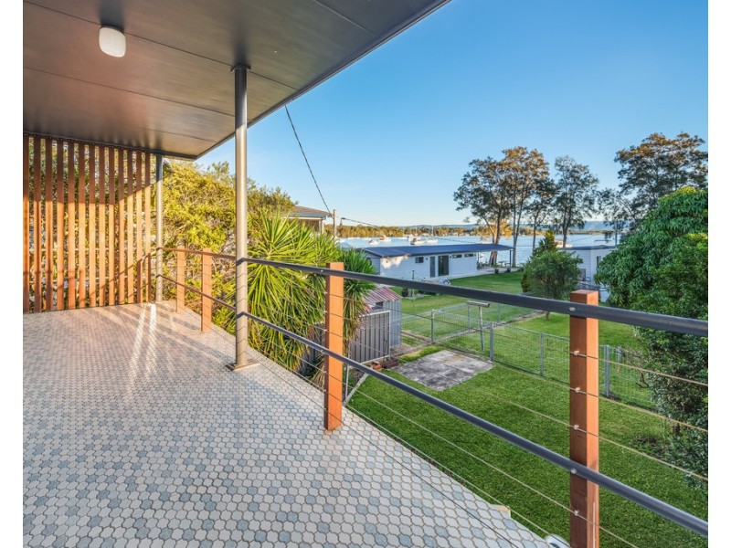 147 Grand Parade, Bonnells Bay NSW 2264
